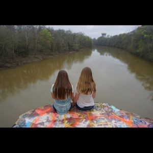 Meet your Posher, Chloe